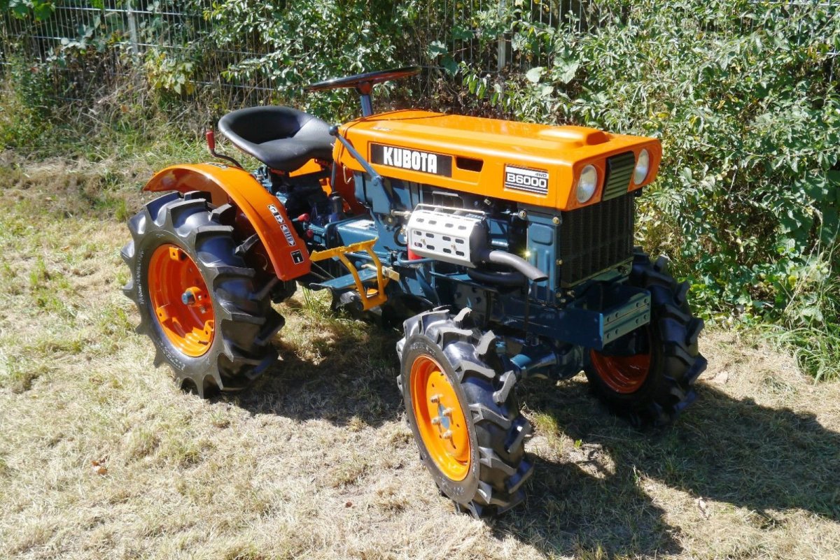 Kubota b6000