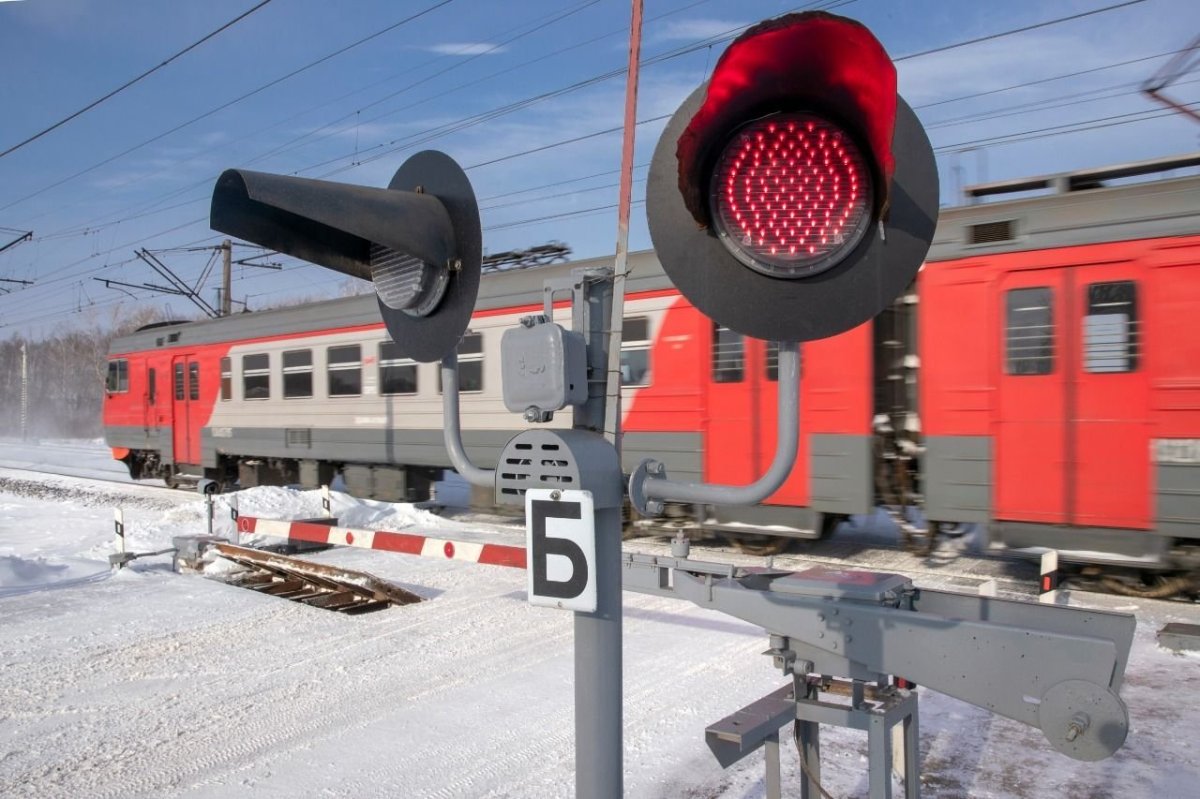 Железнодорожный переезд РЖД