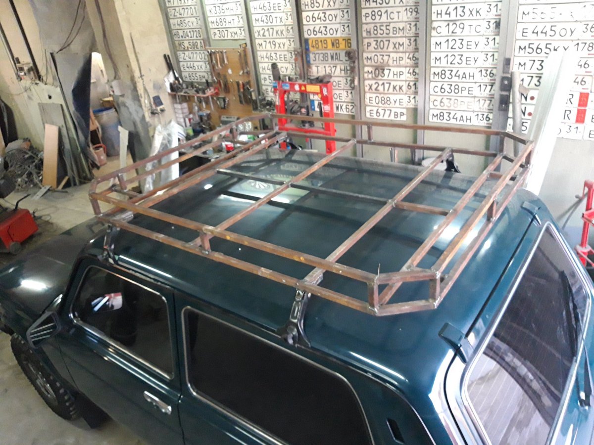 Багажник на крышу Нива 21213