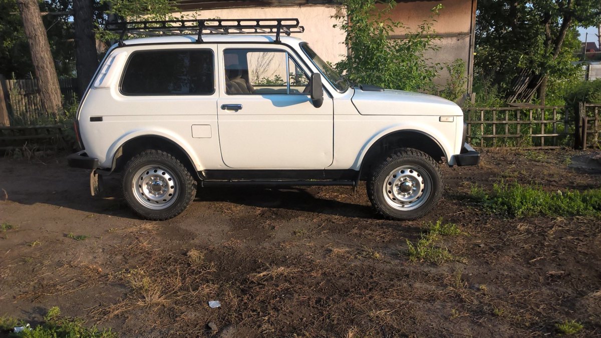 Багажник на ниву от ВАЗ 2104