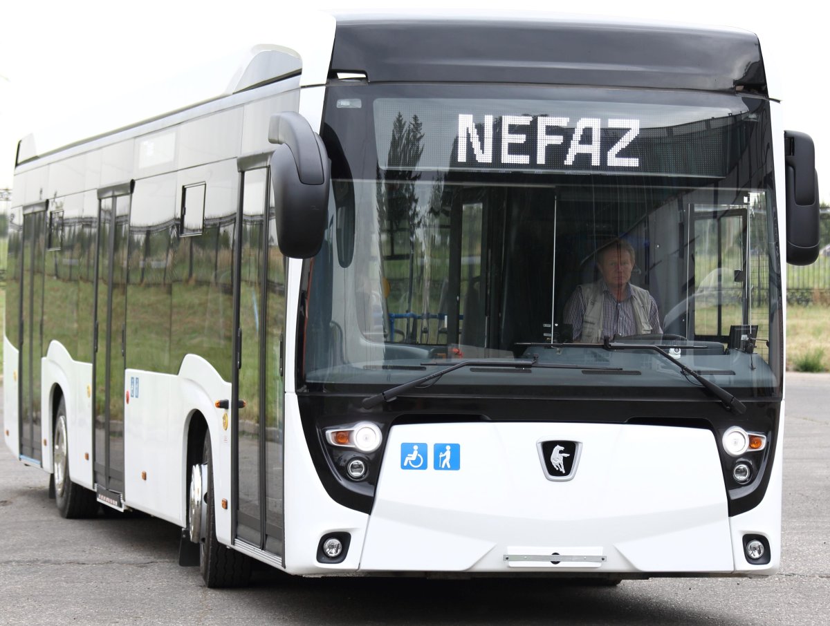 Автобус КАМАЗ НЕФАЗ 2019