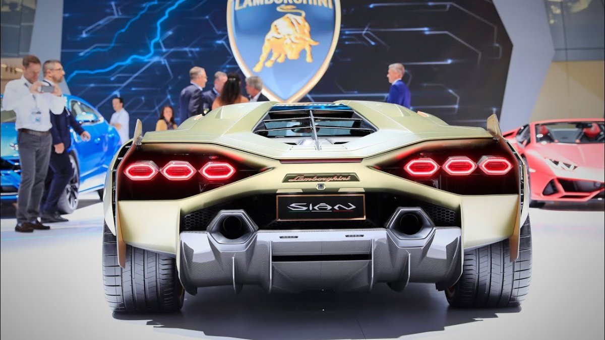 Lamborghini Sián FKP