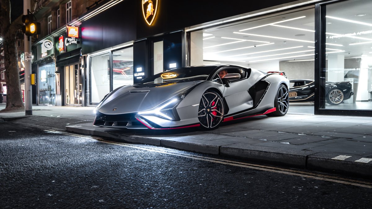 Lamborghini 2021 Sean