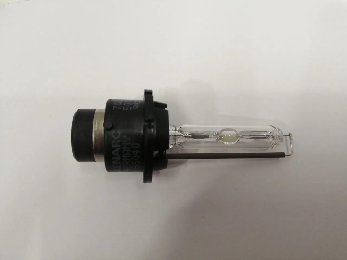 Лампа ксенон Мазда 3 BK 2007