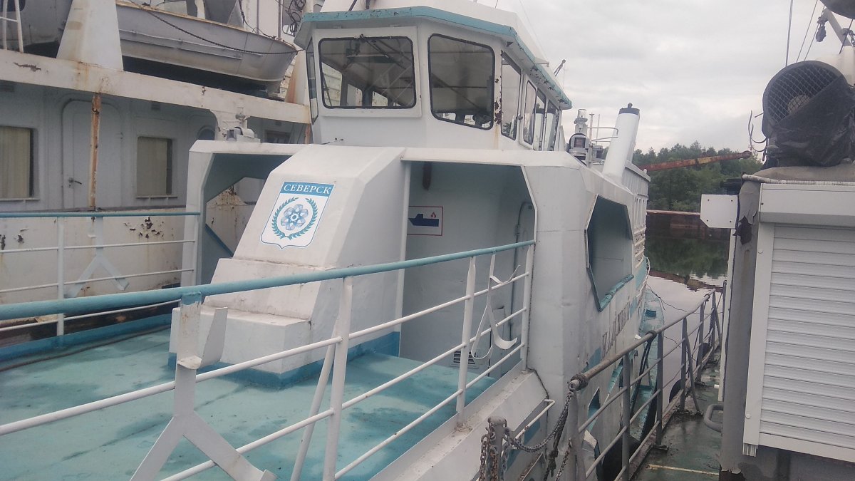 Теплоход надежный