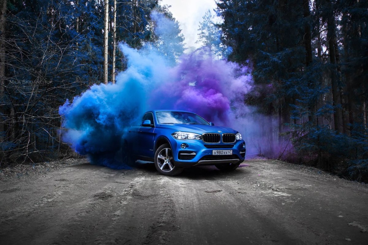 Цветной дым