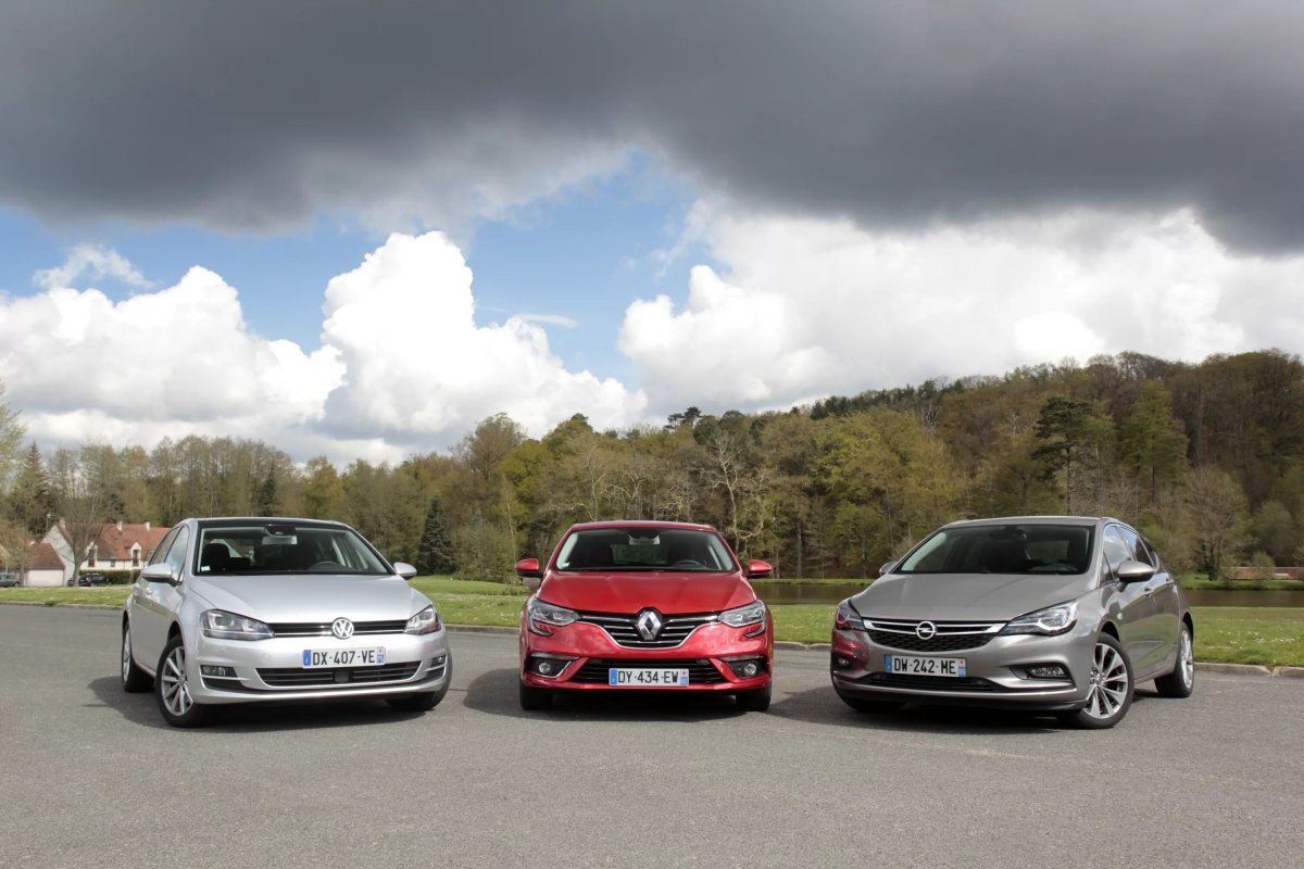 Peugeot 308 vs Opel Astra