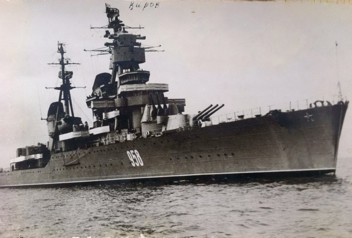 Крейсер Киров ВОВ