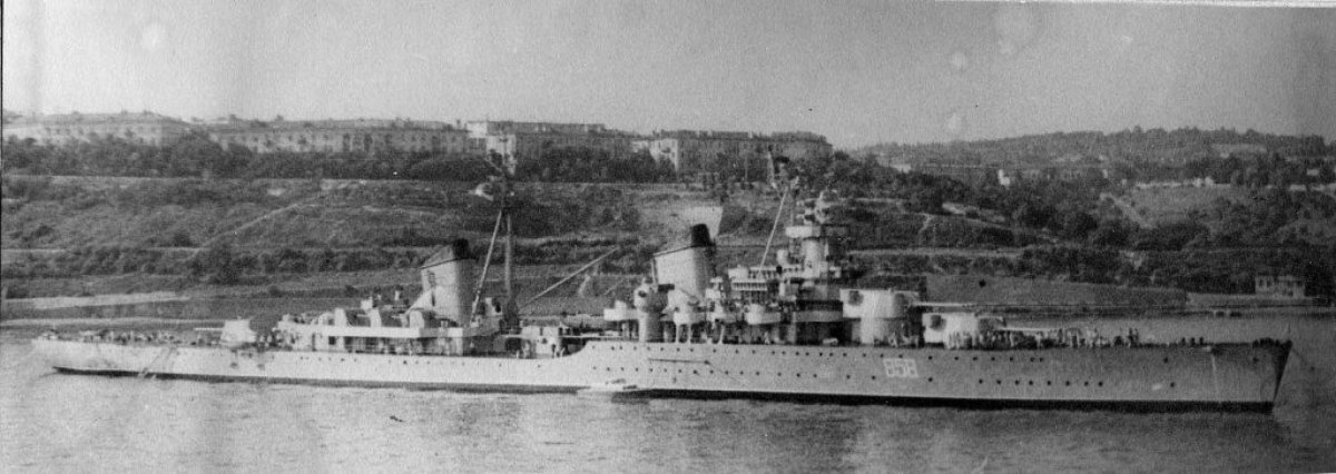 Крейсер Слава Севастополь