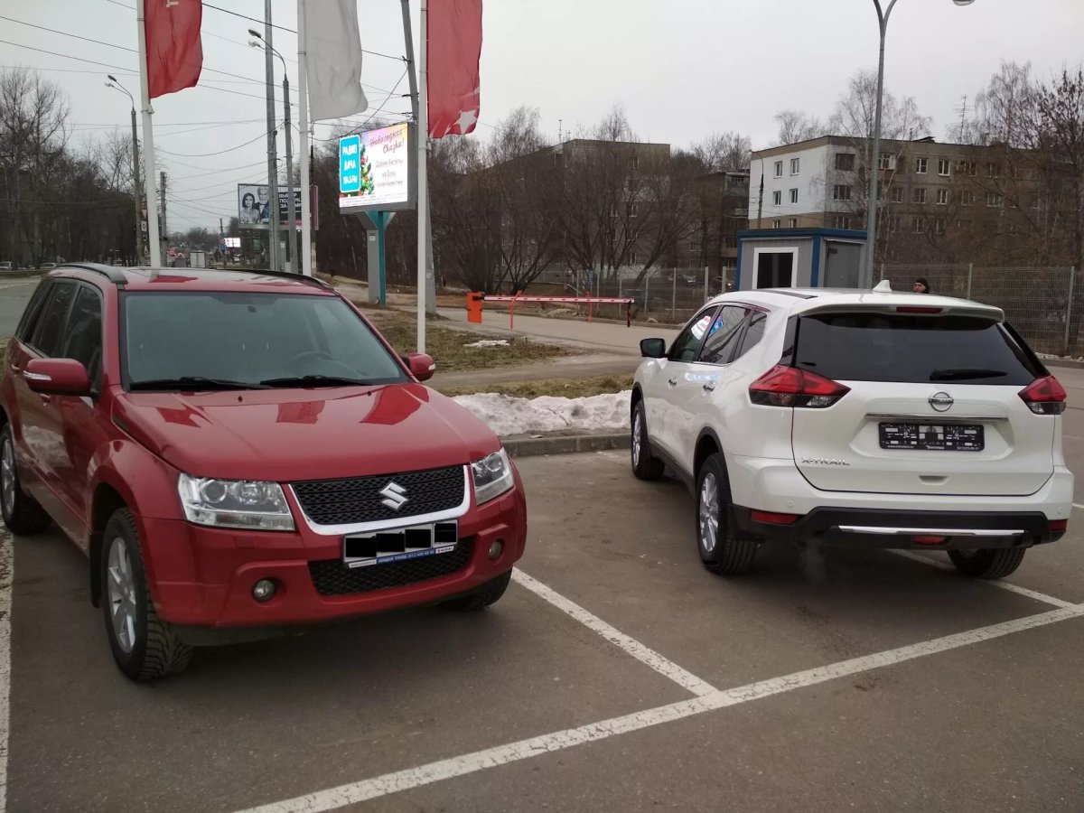 Сузуки Гранд Витара и Аутлендер