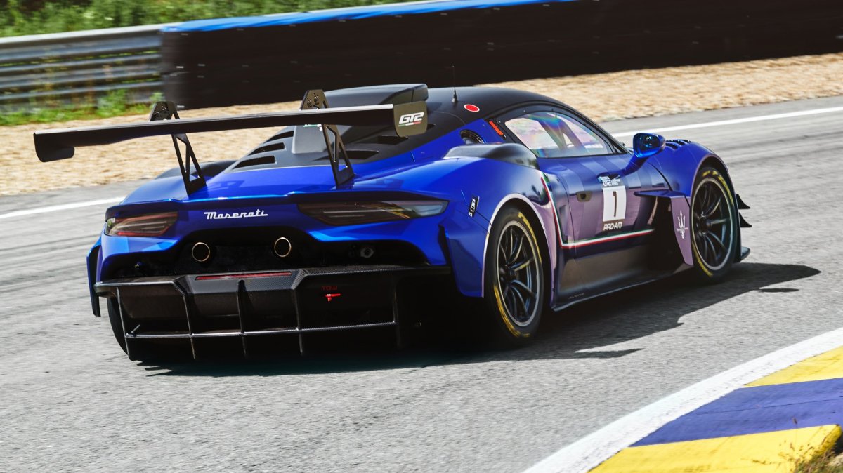 Мазерати гоночная
