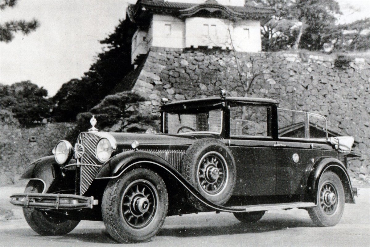 В какой машине ездил Хирохито