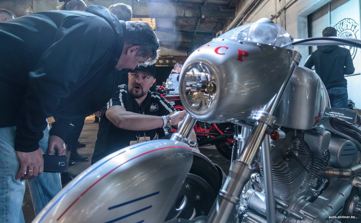 Мотоцикл Юрий Гагарин