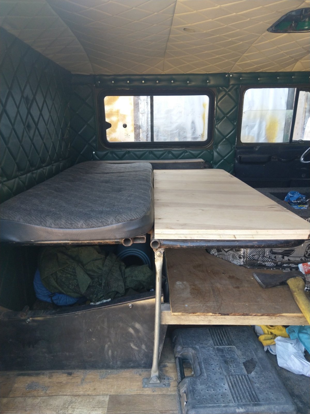 Спальное место в УАЗ 39094