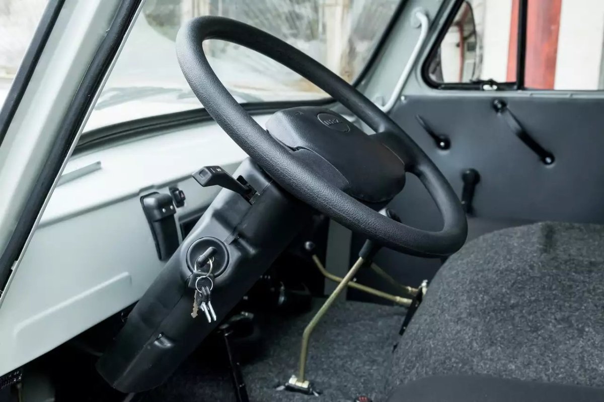 УАЗ 390945 салон