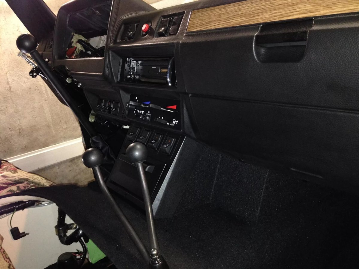 Салон УАЗ бортовой доработанный