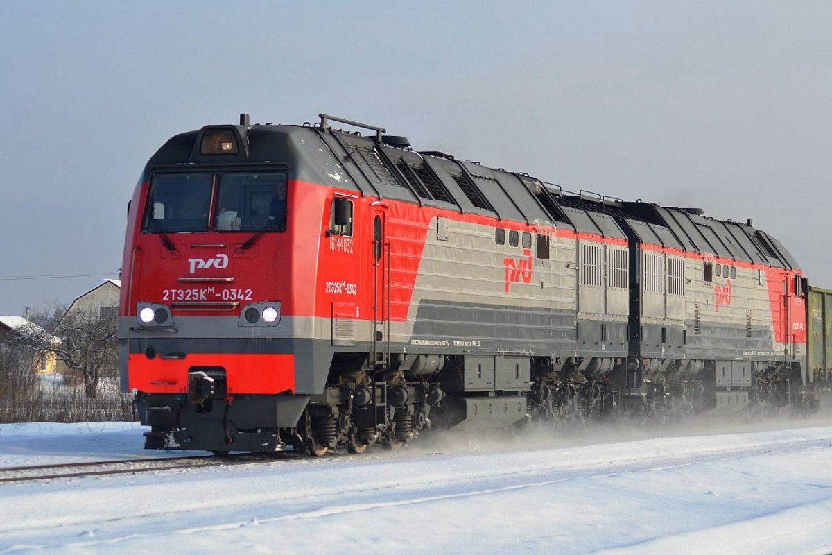 Магистральный грузовой тепловоз 2тэ25км