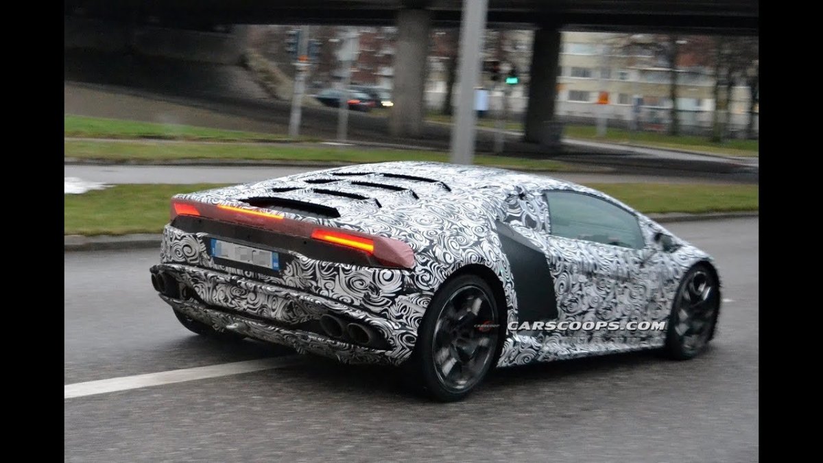 Винил на Ламборгини