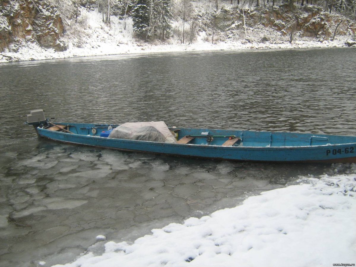 Лодка Дискавери струйка