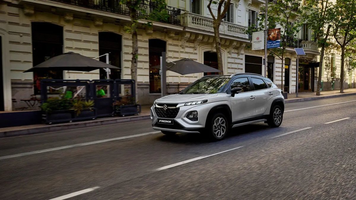 Suzuki fronx купить