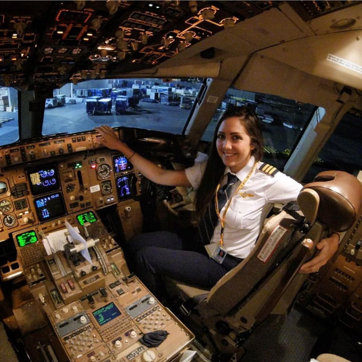 Пилот самолета