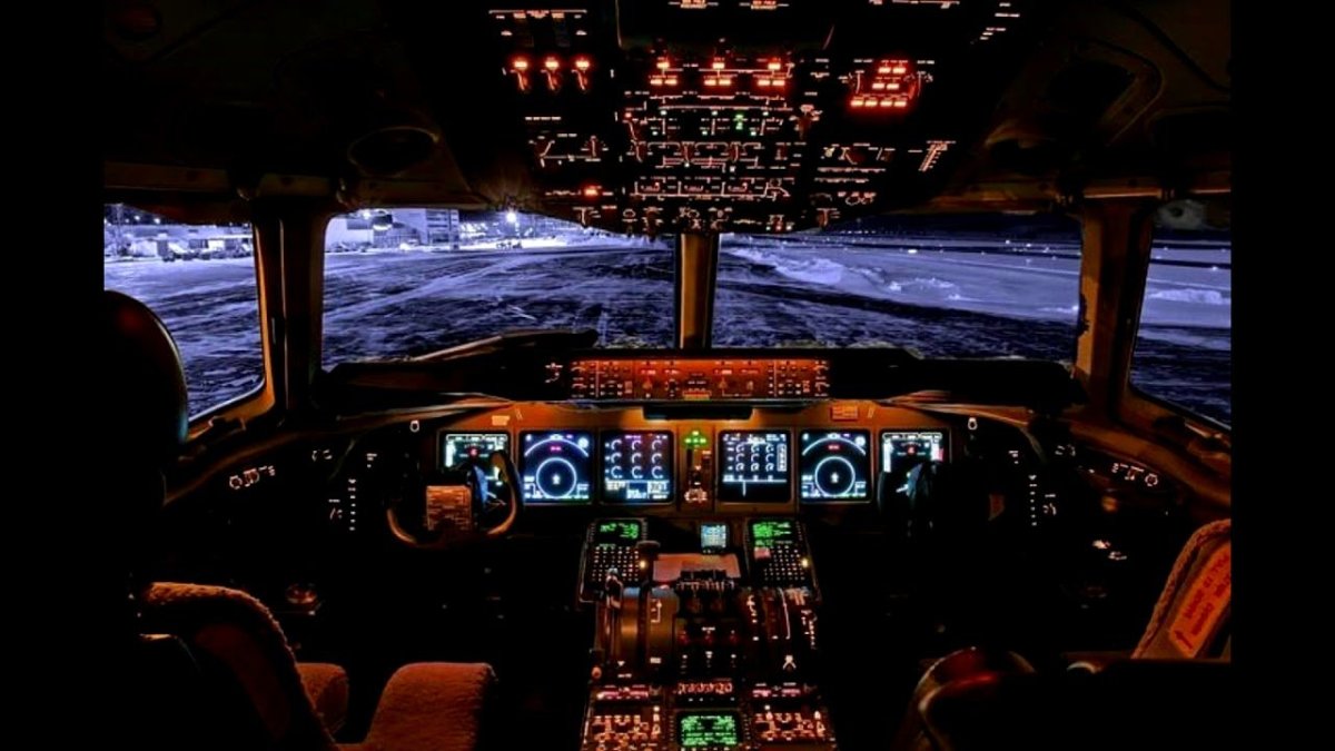 Боинг 777 кабина