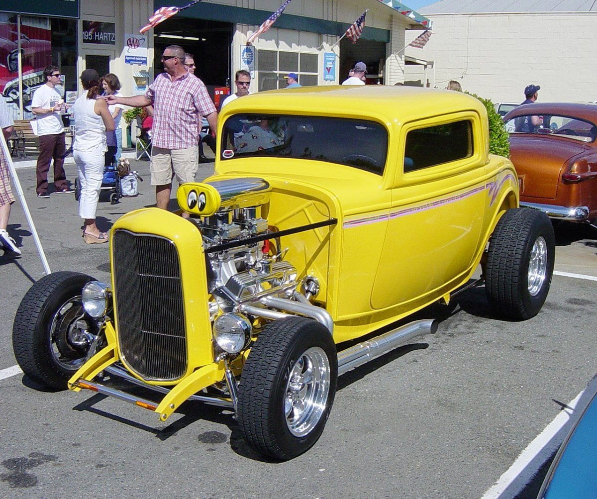 Ford Coupe Deluxe hotrod