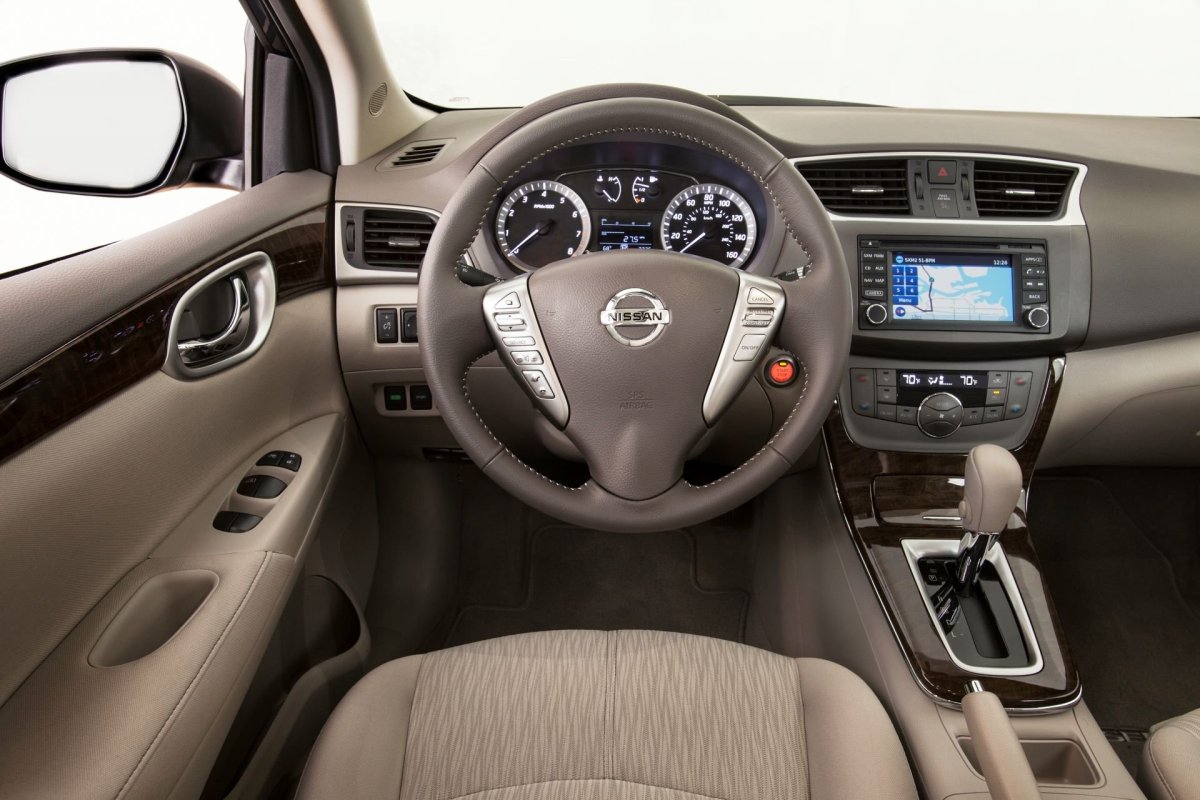 Ниссан сетрно 2015