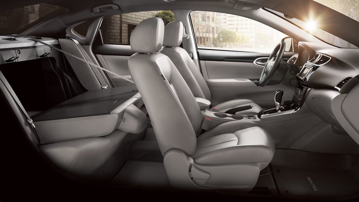 Nissan Sentra 2016 Interior