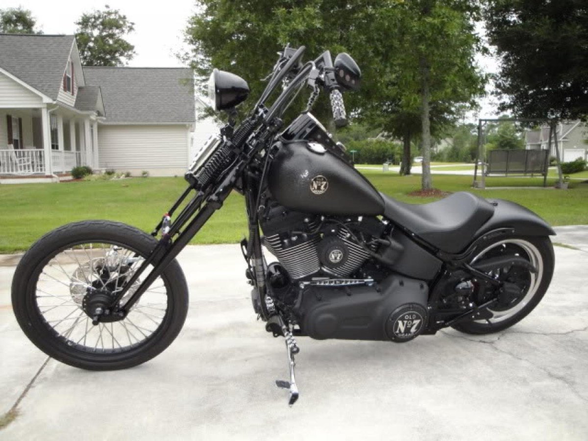 Харлей Найт трейн