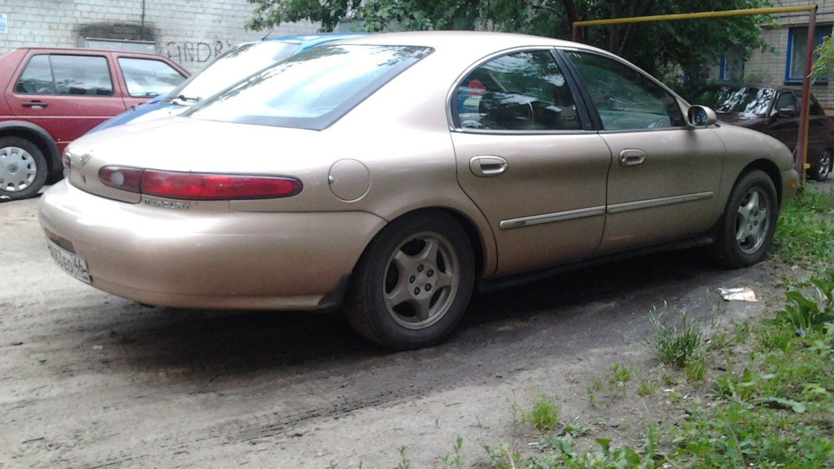 Mercury Sable 3
