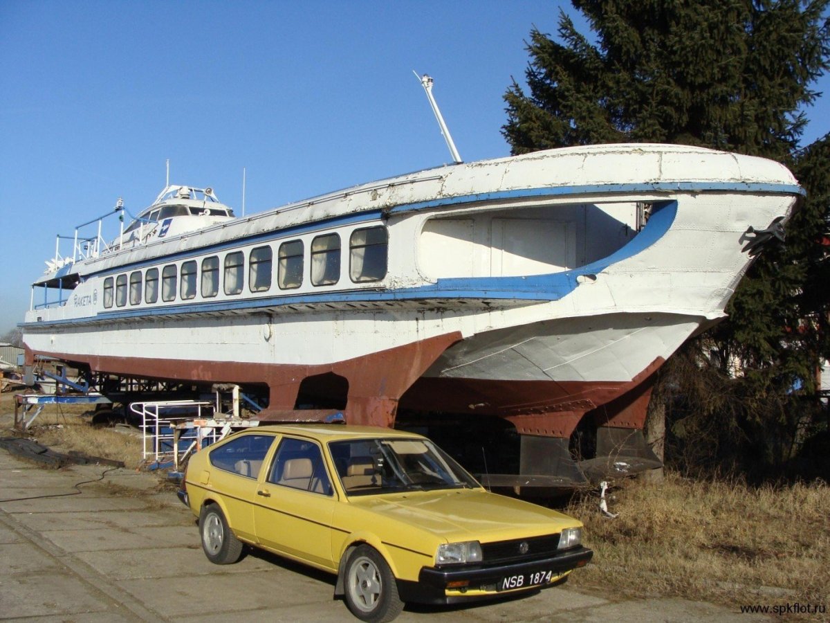Теплоход ракета Дивногорск