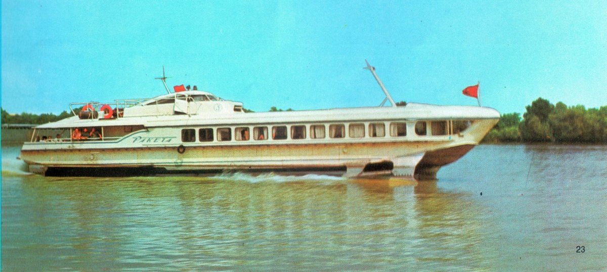 Теплоход тм100