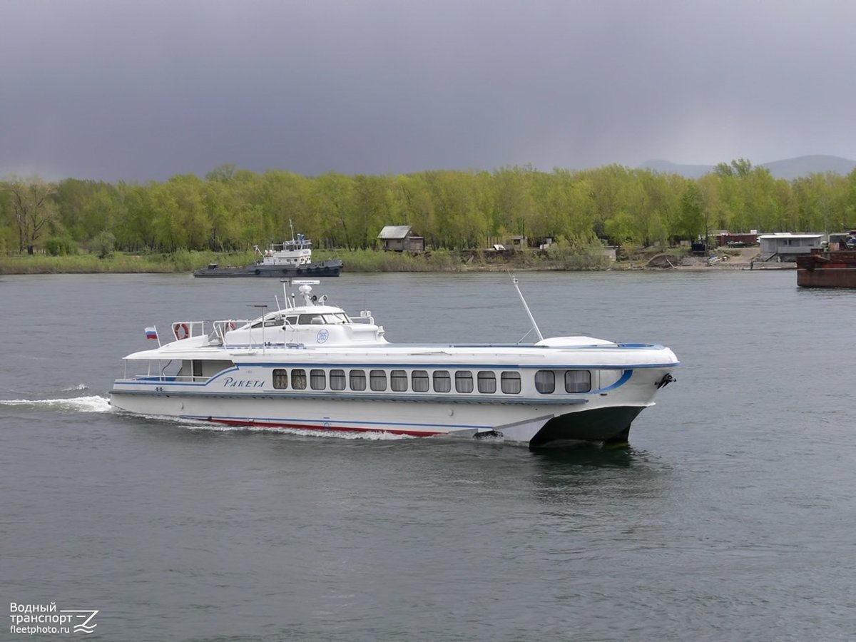 Ракета речное судно