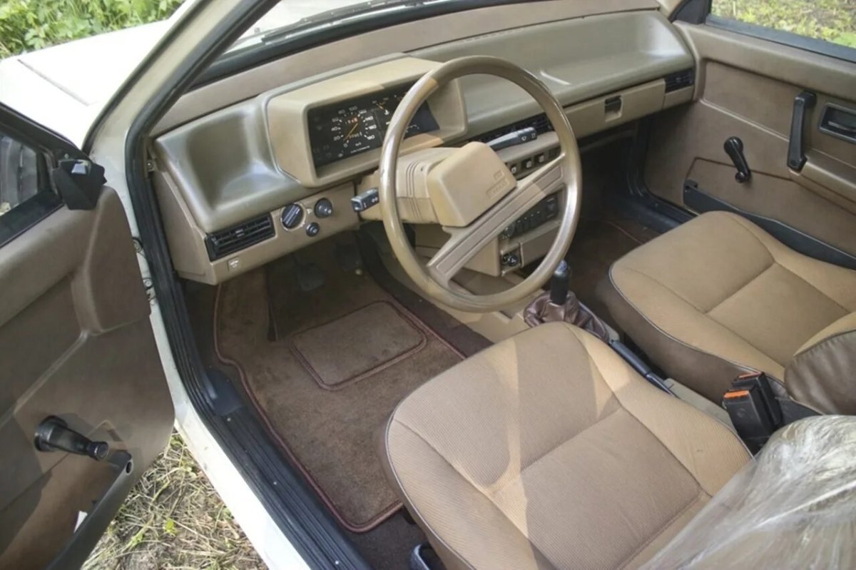 ВАЗ 2108 салон низкая панель