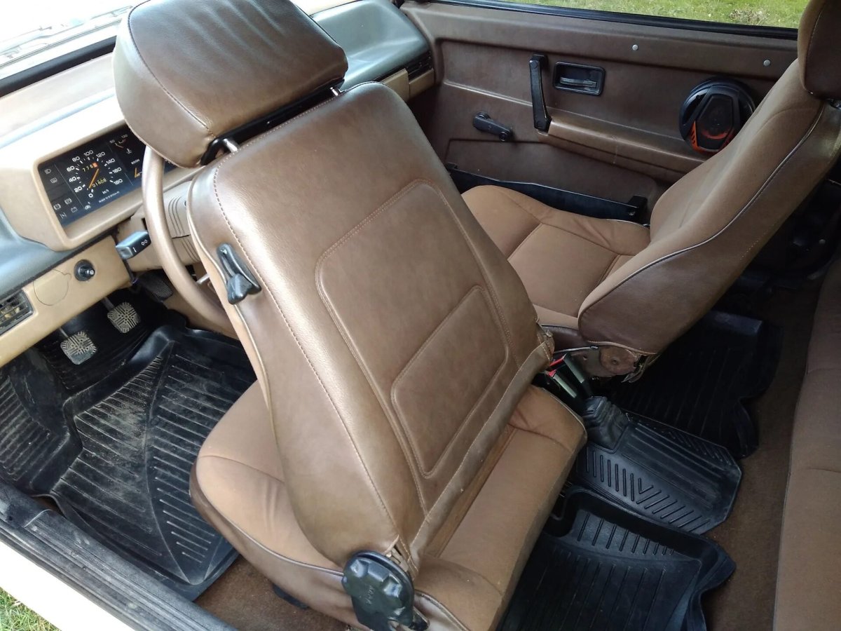 2108 Белый салон