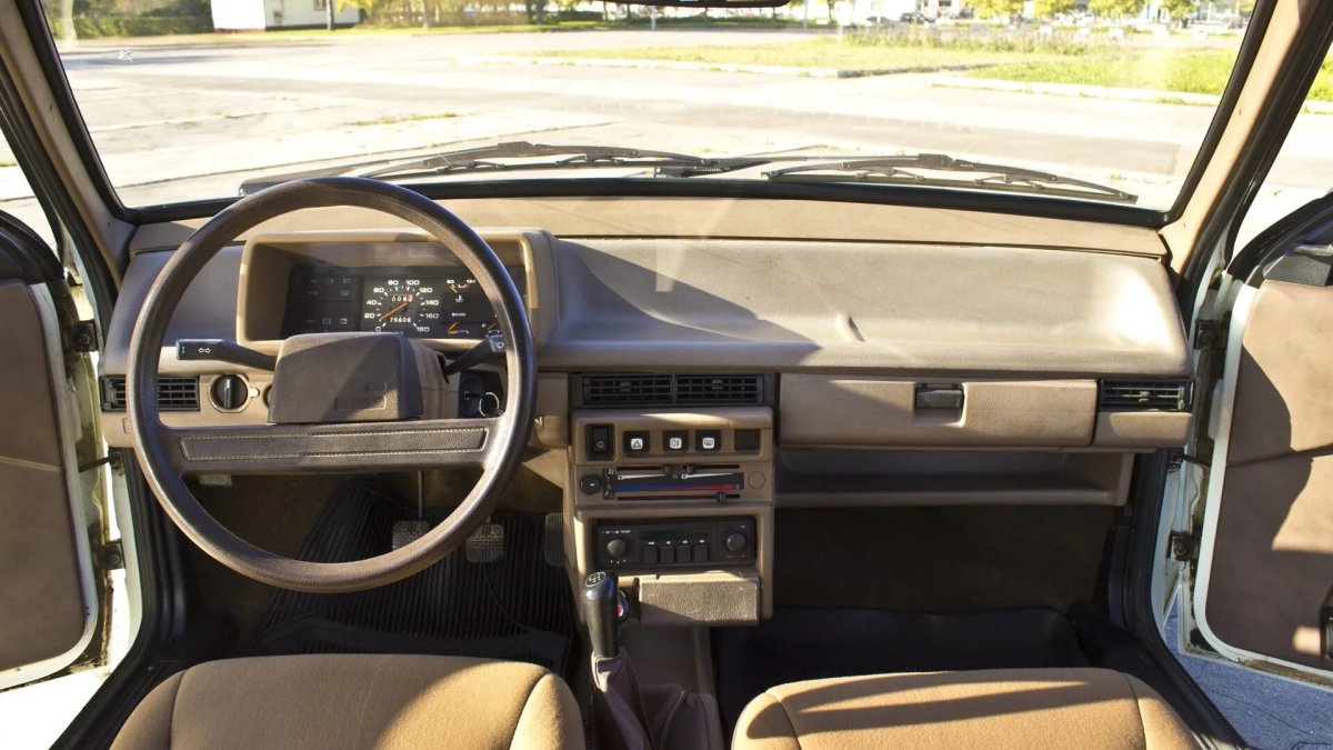 ВАЗ 2108 экспортная салон