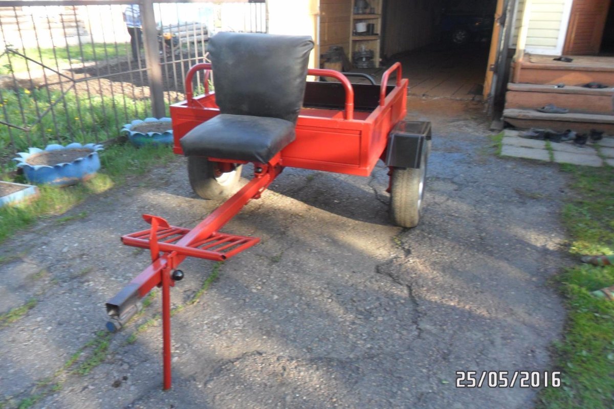 Мотоблок с тележкой