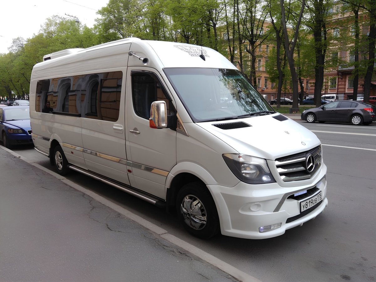 Мерседес Спринтер турист 2020