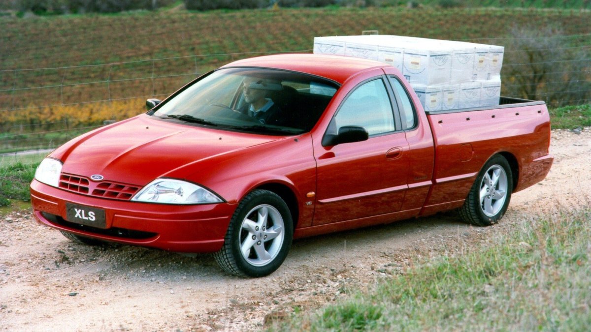 Форд Фалькон 1999