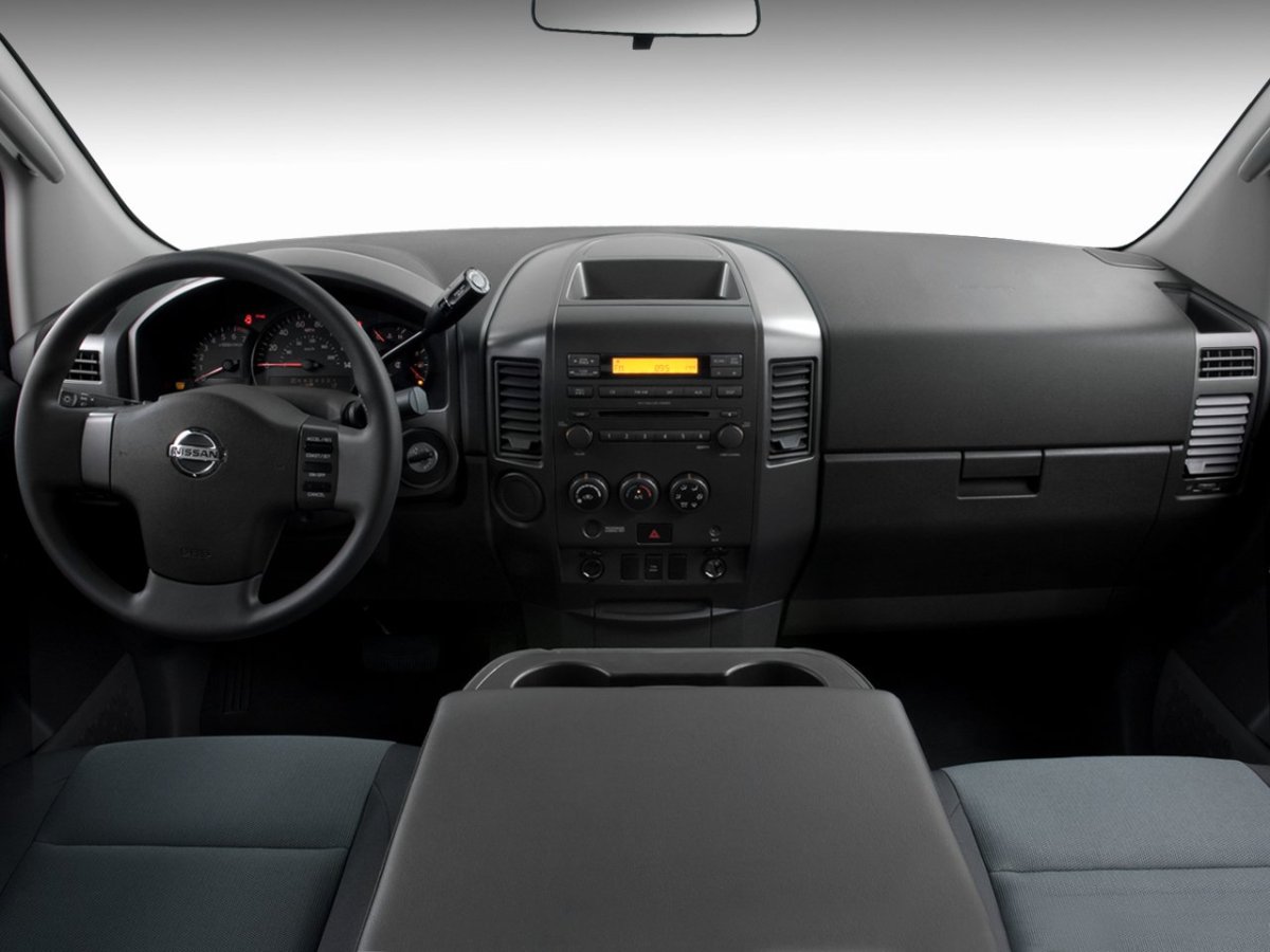 Ниссан Титан 1 поколения