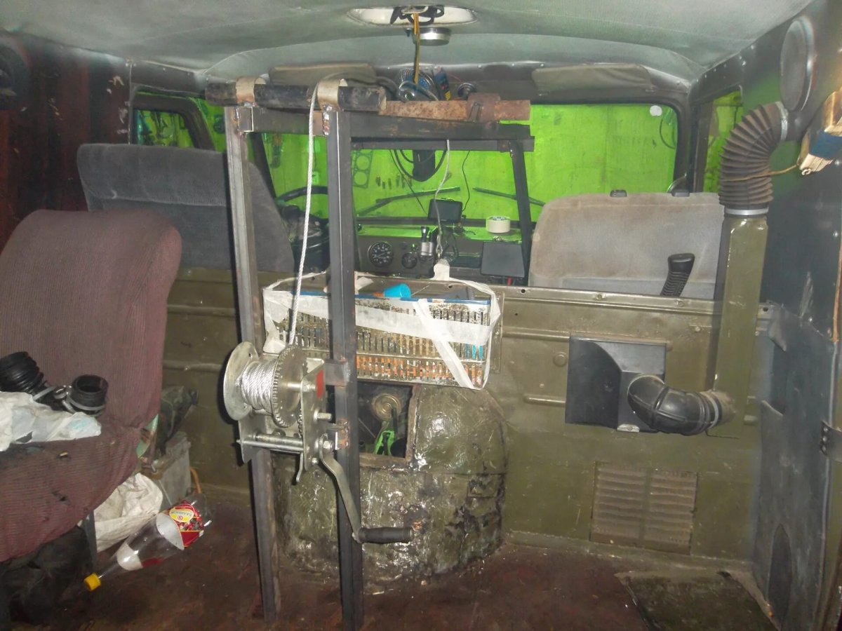 УАЗ-452 "Буханка" с электродвигателем