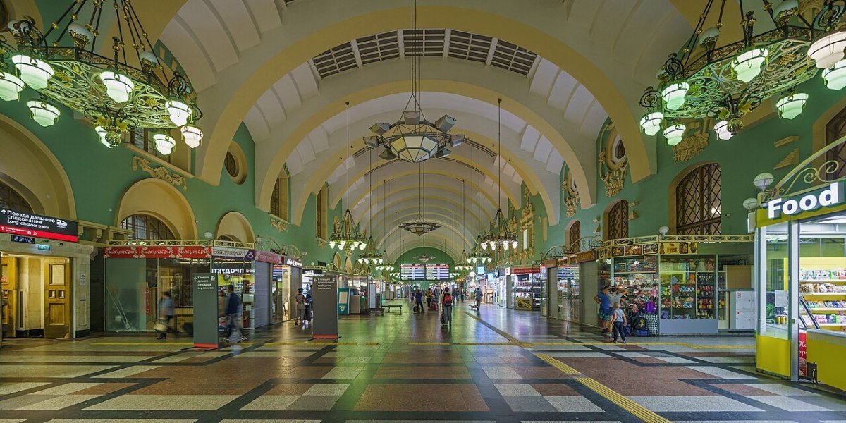 Интерьеры Казанского вокзала в Москве