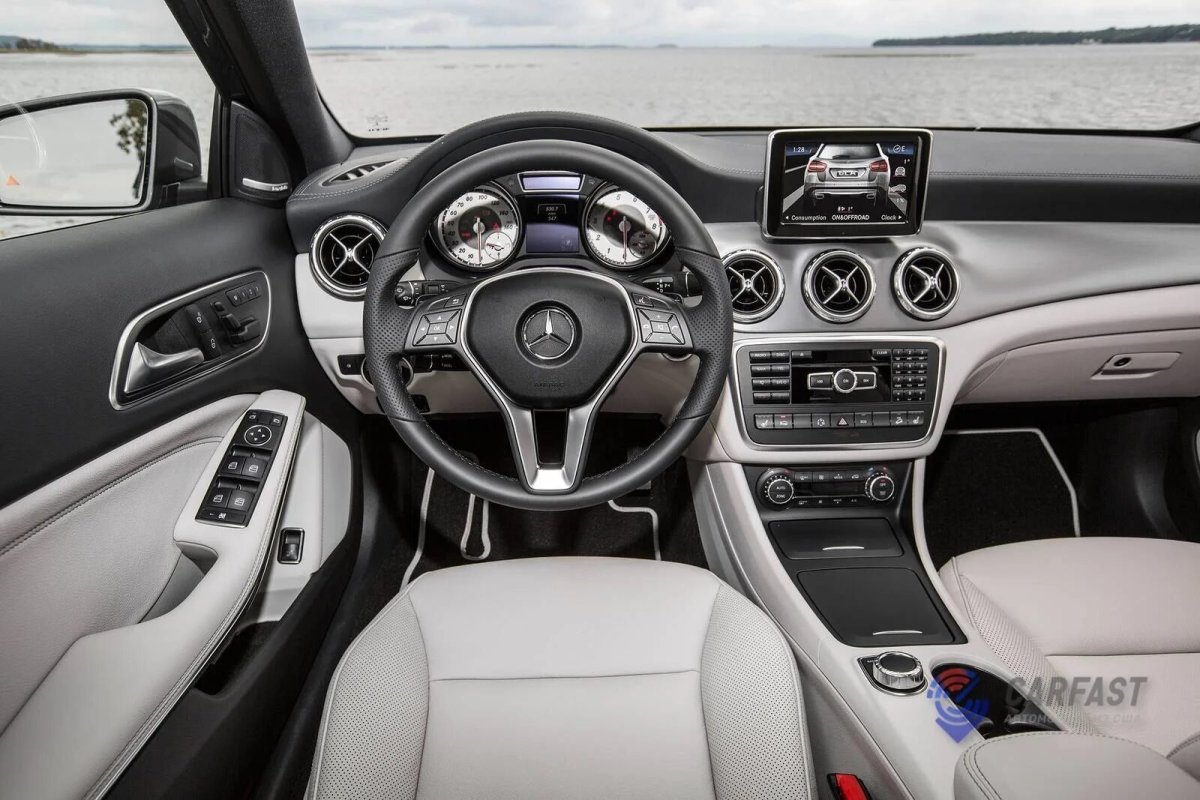 Mercedes Benz GLA 250