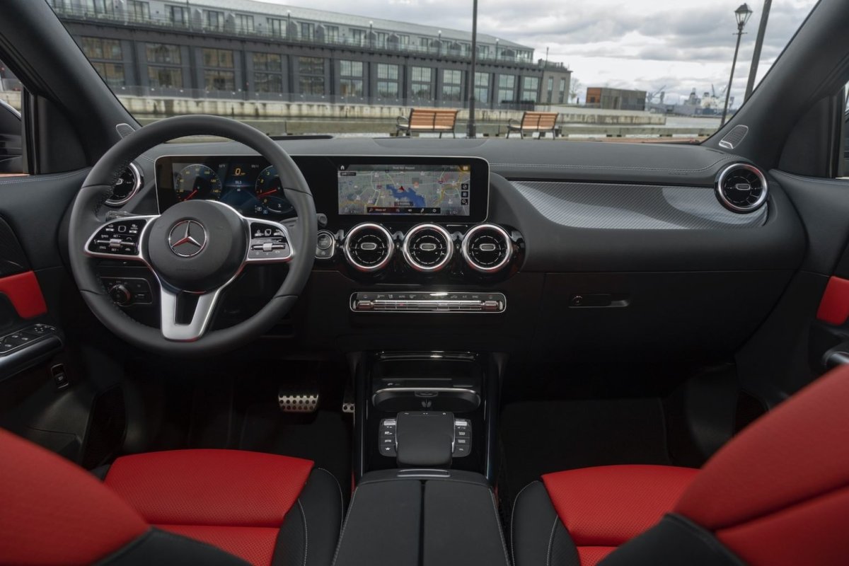 Мерседес GLA 2021