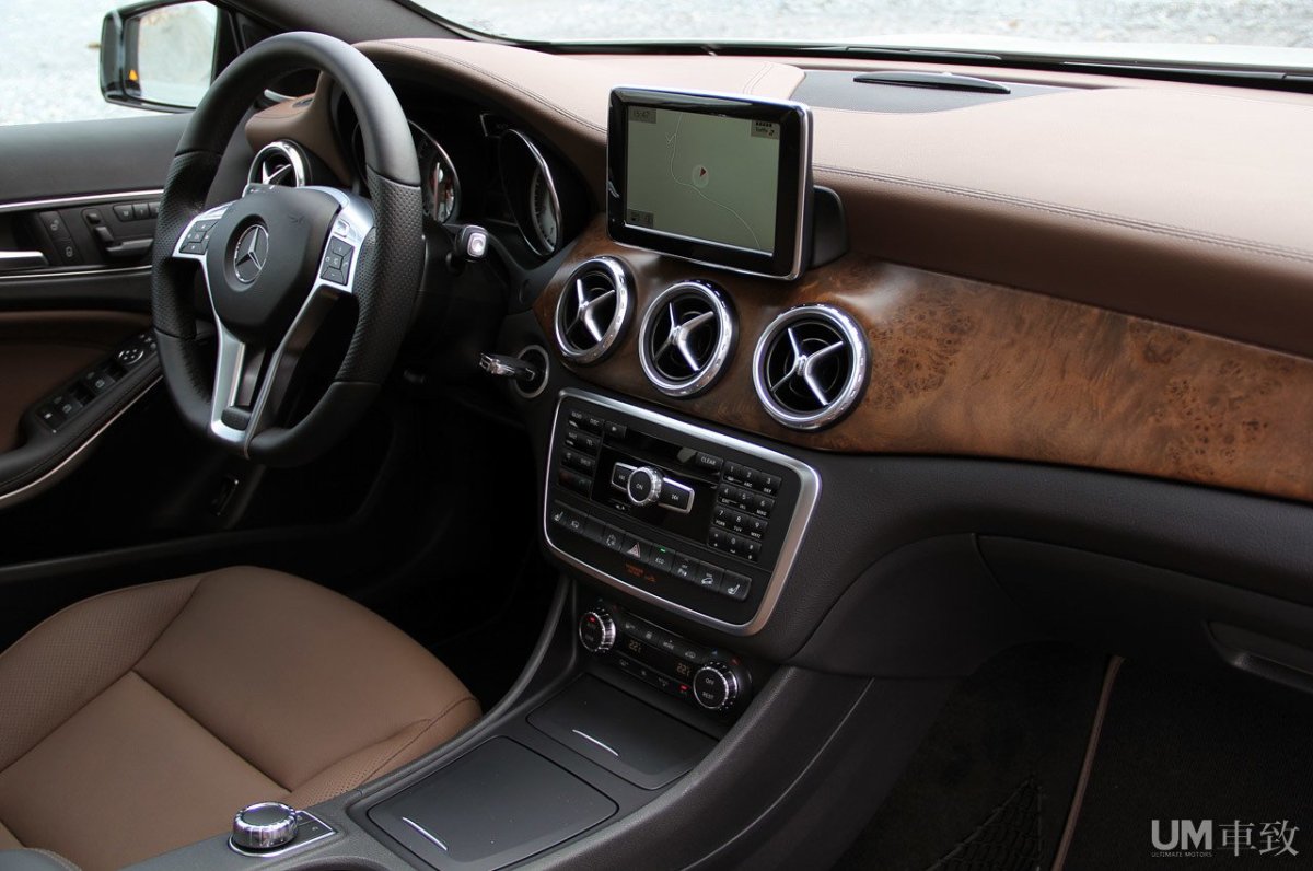 Мерседес GLA 4 matic