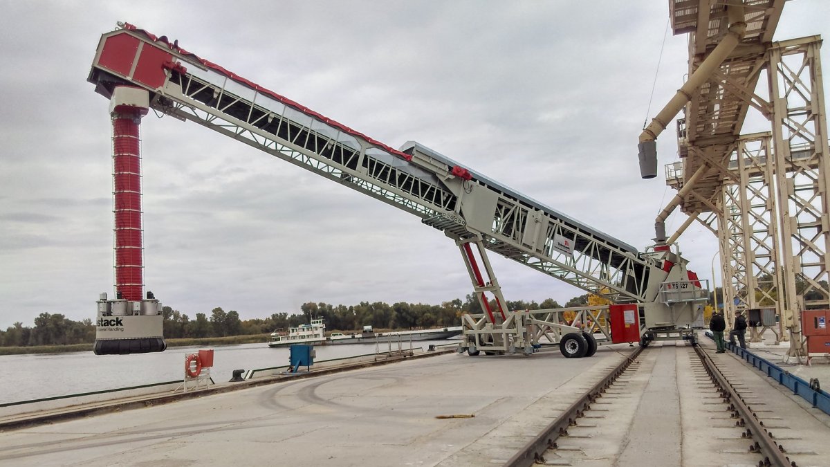 Телескопический радиальный стакер TS-1250