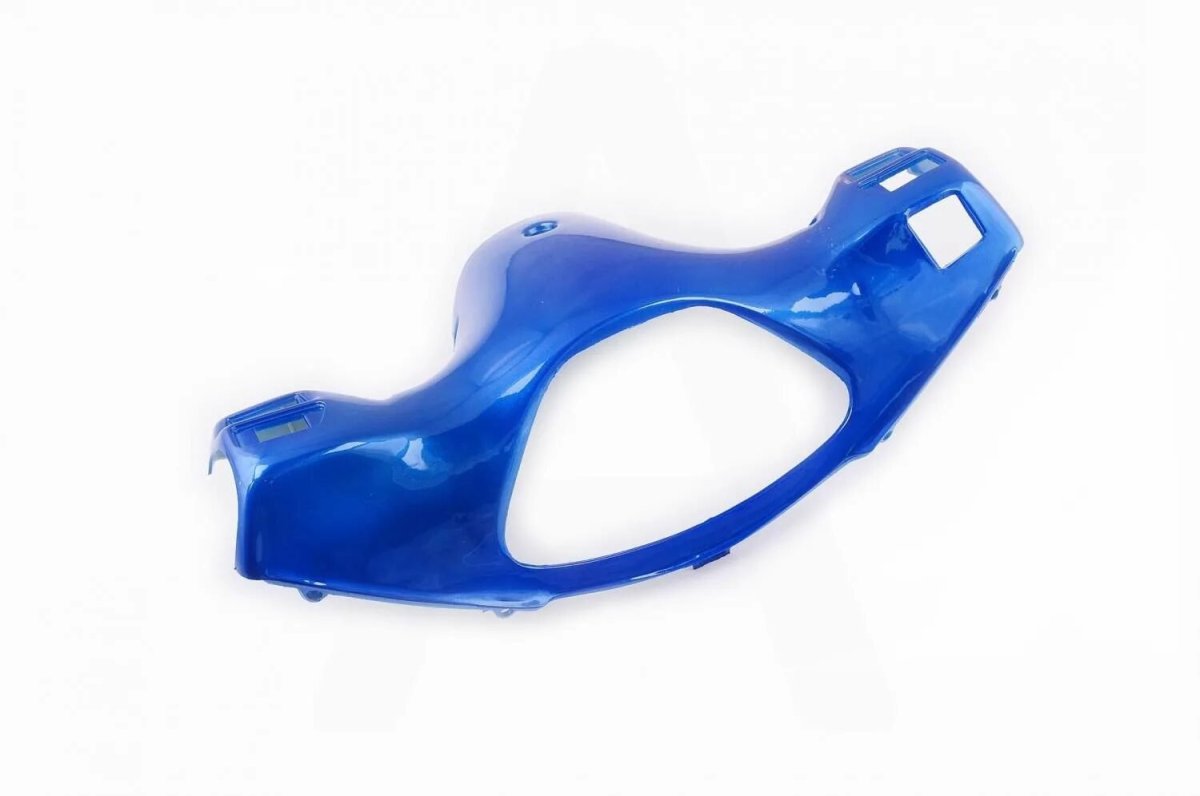 Пластиковый обтекатель руля на скутер