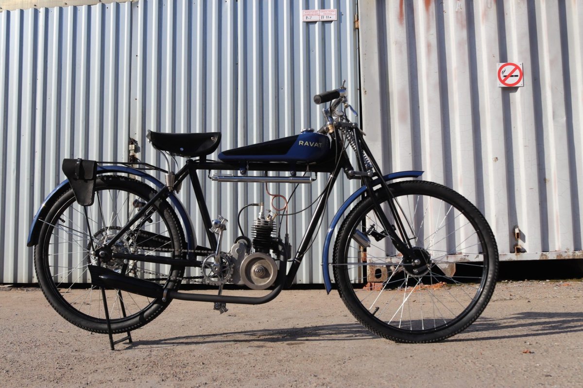 Раритетный мопед