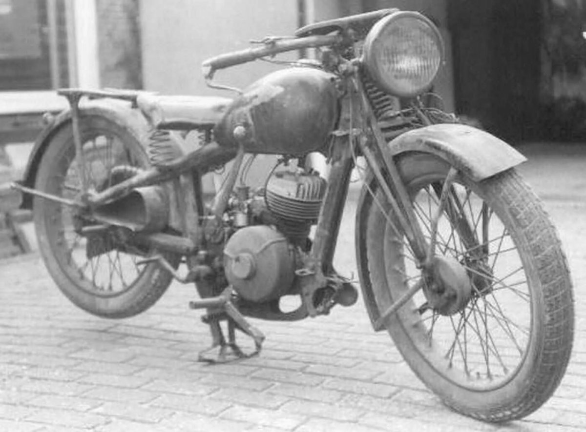 Мотоцикл ИЖ 1